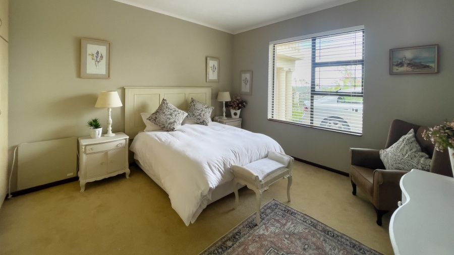 4 Bedroom Property for Sale in Groot Brakrivier Central Western Cape